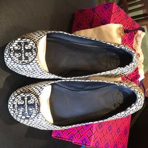 Tory Burch - Minnie Tavel Ballet w/Logo